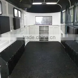 3 Horse Trailer Angle Deluxe Camper Trailer thumbnail-3
