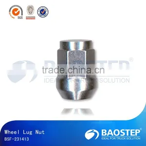 Lug Nut thumbnail-1