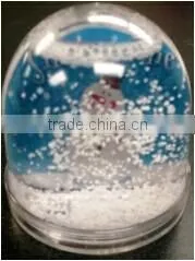 CHRISTMAS SNOW GLOBE thumbnail-1
