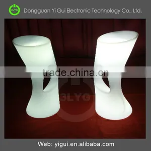 Event & Party Supplies Folding White Plastic Chairs thumbnail-5