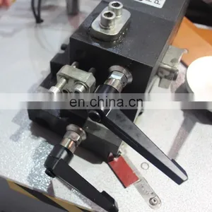 Press Blade Adjustable Single Head Aluminium Window Making Corner Crimping Machine thumbnail-3