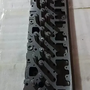 ISM11 QSM11 Cylinder Head 2864028 thumbnail-1