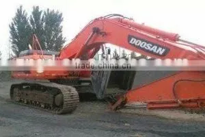 Strong Power Used Excavator Dawoo Dh300 Oringinal Japan for Cheap Sale in Shanghai thumbnail-1