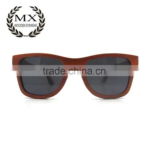 High End Elegant Engraving Wooden Eyewear thumbnail-2