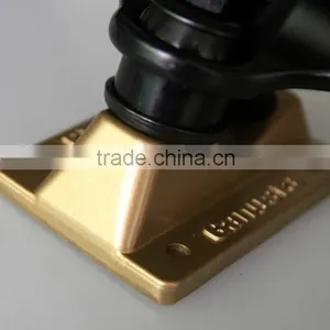 Professional Quality Gravity Casting Skateboard Truck, Pro Skateboard Truck, Indy Truck thumbnail-1