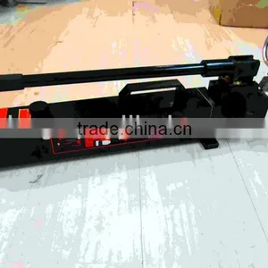 UP-1600 (160Mpa) High Pressure Hand Pump thumbnail-2