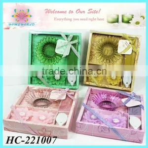 Floating Flowers Candle With Candle Holder Gift Set thumbnail-1