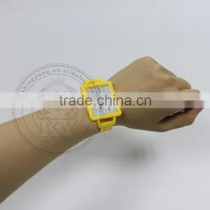 Watch Toy Tablet Candy Sugar Products thumbnail-6