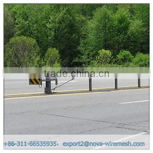 Galvanized / PVC Coated Box Beam Guardrail thumbnail-1