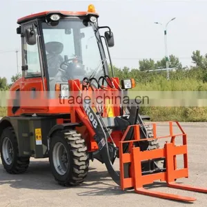Everun ER08 Wheel Loader Hydraulic Driving, 800KG Loading Capacity With Snow Blade thumbnail-1