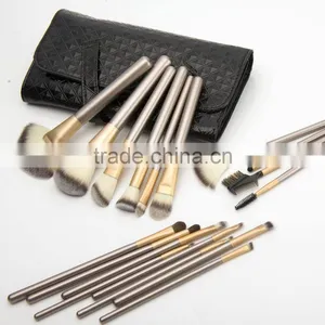 18 Pcs/kits Pro Cosmetic Makeup Brush Set Foundation Powder Eyeliner Brushes, Full Complete Makeup Brush Set,makeup Gift Sets thumbnail-2