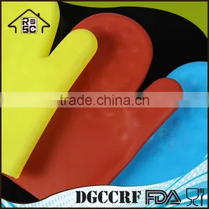NBRSC QC Staffs Ensure Perfect For Use Silicone Kitchen Gloves Eco-friendly Silicone Baking Gloves Kitchen Glove thumbnail-4