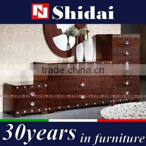 China Made Walnut Bedroom Set With Upholstered Headboard(Queen) B96 thumbnail-2