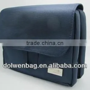 2014 Simple & Easy Carry-on Cosmetic Bag thumbnail-1