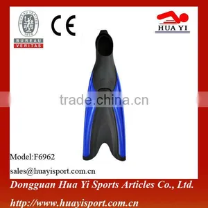 Fashionable Designed Quality Silicone Diving Flippers thumbnail-1