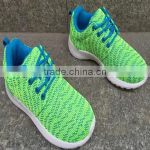 Stock Lot Fashion Mesh Flyknit Sports Running Shoes Woman Breathe Freely thumbnail-4