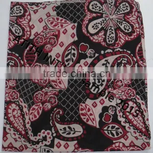 Ladies Silk Scarf thumbnail-6