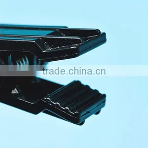 Plastic Hanging Clip thumbnail-4