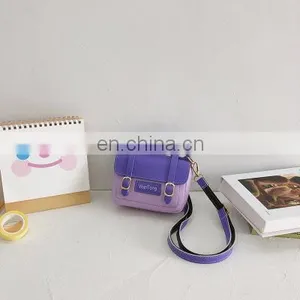 Korean Version of Autumn and Winter 2020 New Pu Retro Shoulder Bag Cute Versatile Straddle Boys and Girls Shoulder Bag thumbnail-5
