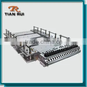 Plastic Car Door Panel Mould thumbnail-3