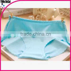 New Simple Style Wholesale Women Sexy Seamless Underwear thumbnail-1