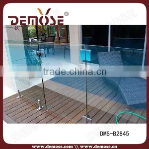 Ideas Pool Fencing for Decoration thumbnail-1