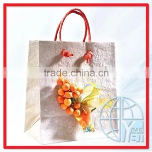 Paper Gift Bag thumbnail-1