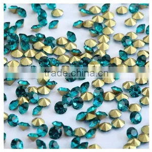 A Grade Pointback Blue Zircon Glass Chatons thumbnail-1