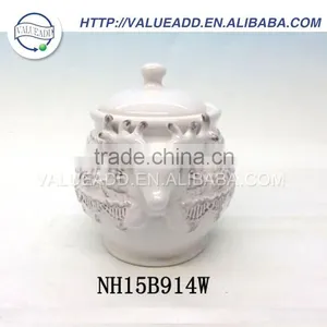 Wholesale Santa Claus Ceramics Jars With Lid Manufacturers in China thumbnail-1