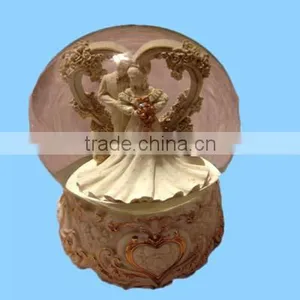 Crystal Antique Love Heart San Francisco Bride Groom Water Globe Wedding Favor Gift thumbnail-1