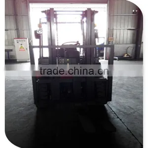 3 Ton Balance Weight Forklift thumbnail-3