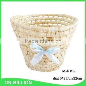 Mini Woven Cute Corn Husk Natural Gift Basket With Bowknot thumbnail-2