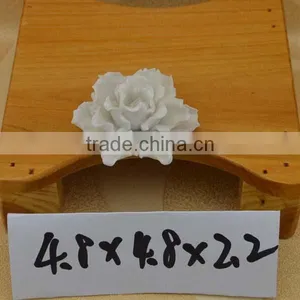 Factory Direct Ceramic Flower Figurine for Valentine's Day & Wedding thumbnail-1