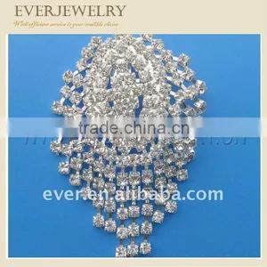 Rhinestone Brooch thumbnail-1