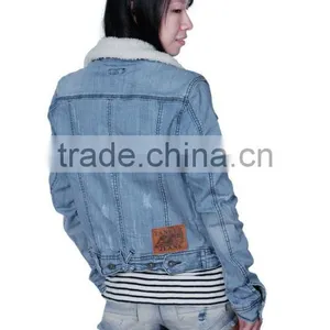 High Quality Fashion Impeccable Fit Women Denim Jackets thumbnail-4