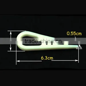 6.3cm Milk White U Shape Plastic Shirt Collar Clips With Teeth thumbnail-2