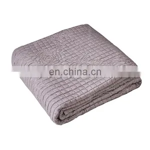 Carton Fair Online Live Show Home Textile Metallic Thread Rose Pattern Quilted Bedspread Bedding Set thumbnail-1