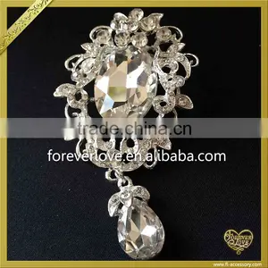 Fashion Female Pearl Pendant Brooch Crystal Brooches Pin FB025 thumbnail-3