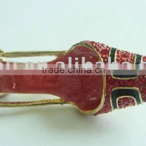 Gold High Heel Shoe Lapel Pin With Red Black Enamel thumbnail-1