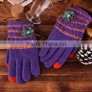 New Arrival Small And Exquisite Touch Screen Gloves For IPhone And Tablets For Christmas thumbnail-3