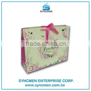 Luxury Art Paper Gift Bag thumbnail-2