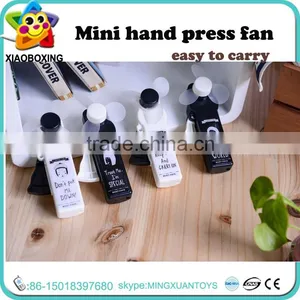 Cheap Toy Plastic Fancy Handle Table Fan for Sale 16 in 1 thumbnail-6