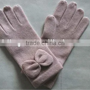 Women Cashmere Knitted Gloves With Bowknot thumbnail-1