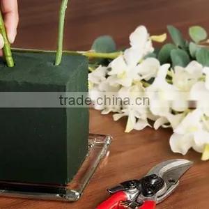 Dark Green Wet Floral Foam for Fresh Flower Fixing for Home and Occasion Decoration thumbnail-2