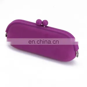 Reasonable Price Customized Oem Cute Custom Design Silicone Rubber Coin Mini Purse thumbnail-2