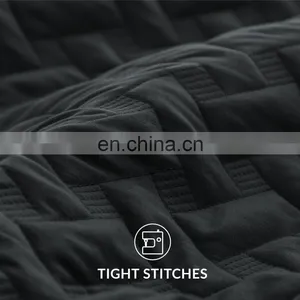 Wholesale European Custom Reversible Anti Wrinkle Color Oeko-tex Woven Solid Plain Queen Size King Quilt Set For Home thumbnail-4