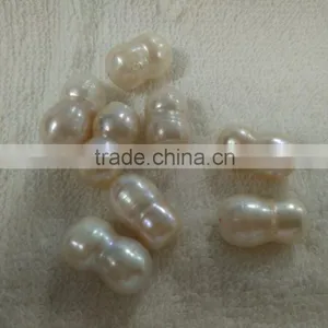Chinese White Freshwater Pearl Powder Strand thumbnail-4