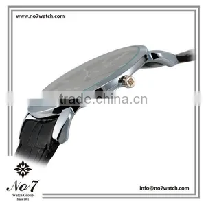 Fashionale Quartz Wristwatch for Men With Black Color Genuine Leather Strap thumbnail-5
