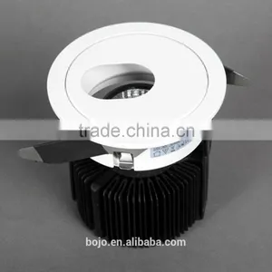 Warm White/cool White Color Temperature(CCT)and Aluminum Lamp Body Material Led Downlight thumbnail-3