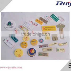 Low Price 2.2kw Spindle Advertising CNC Router 1325 thumbnail-3